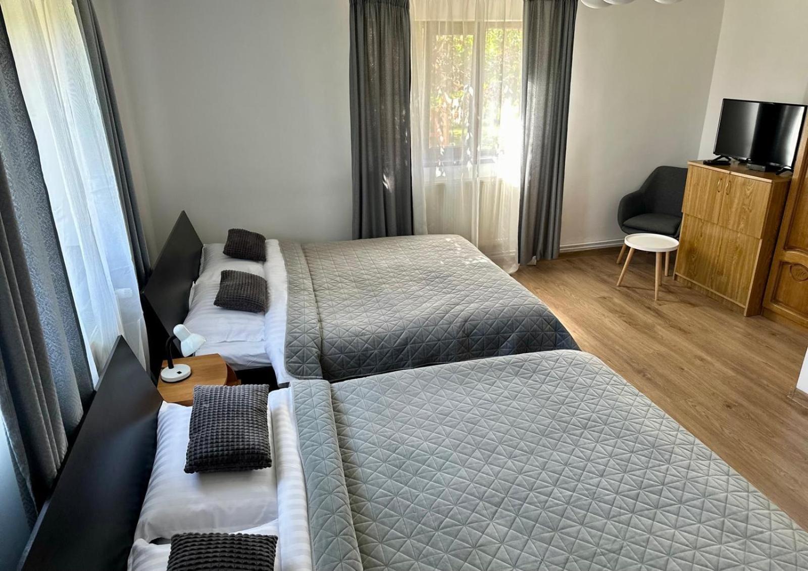 Pensiunea Casa Eden Мэришел Экстерьер фото